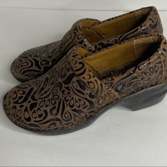 B.O.C Born Concepts | Slip on Shoes - Picture 7 of 8